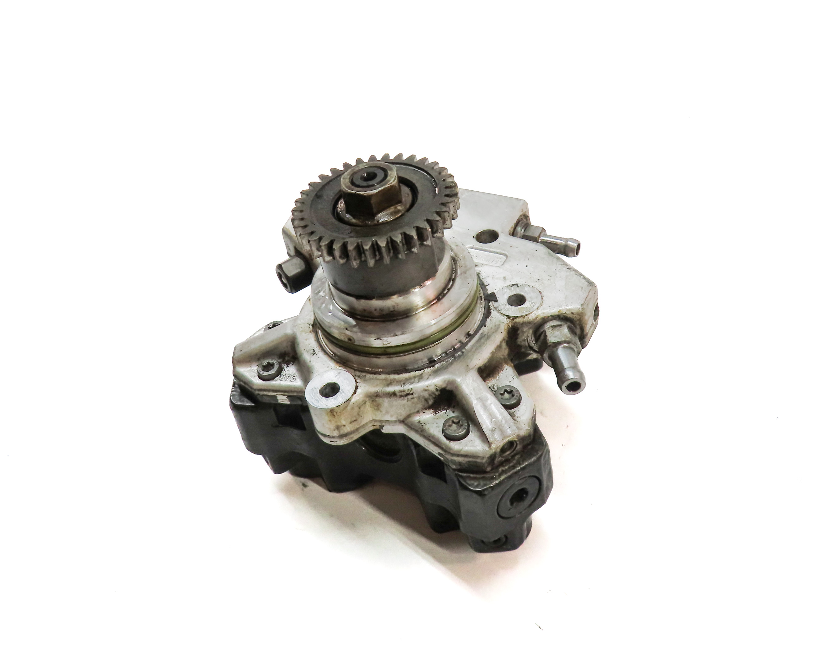 12-17 MERCEDES GL350 GLE350D ML350 S350 (W166 W221) DIESEL MECHANICAL FUEL PUMP — exact item pictured